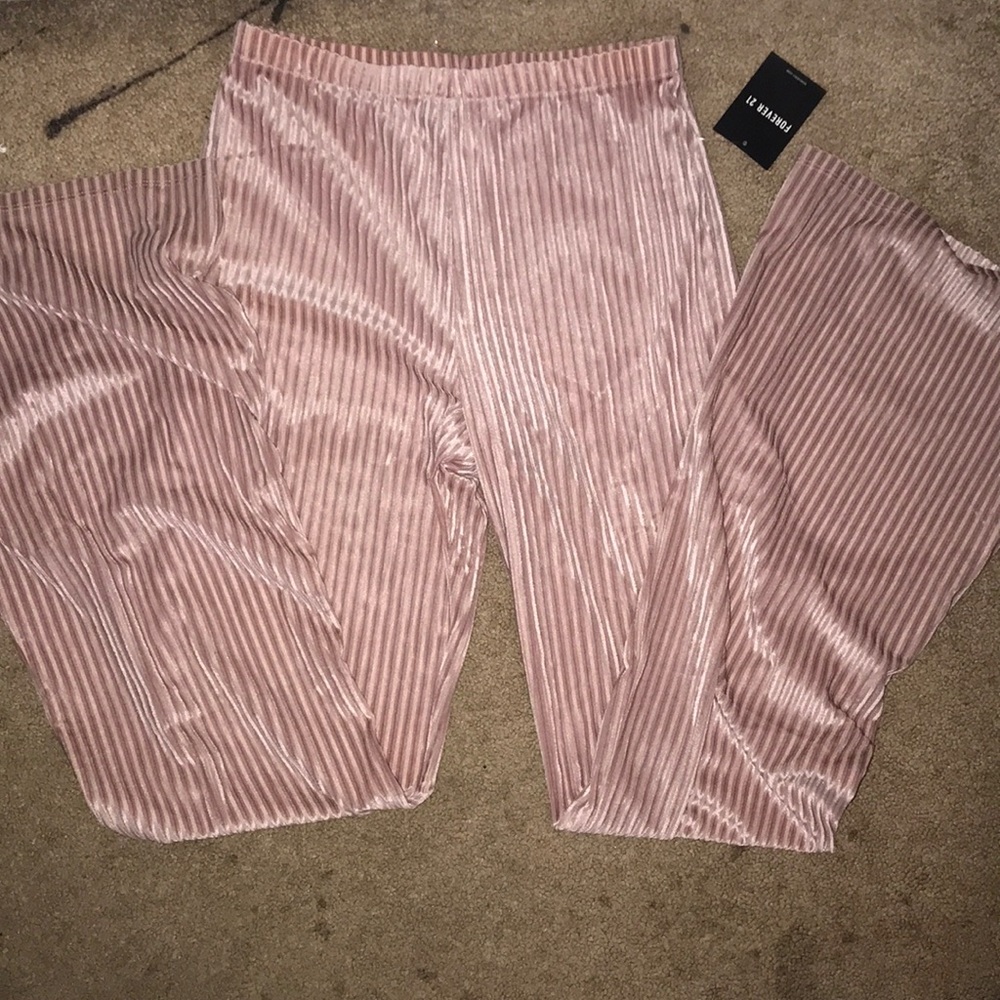 Forever 21 Velvet pants